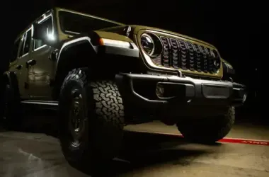 jeep wrangler 4xe front