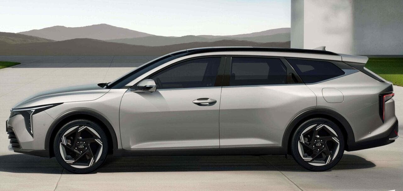 Kia K4 Sportswagon