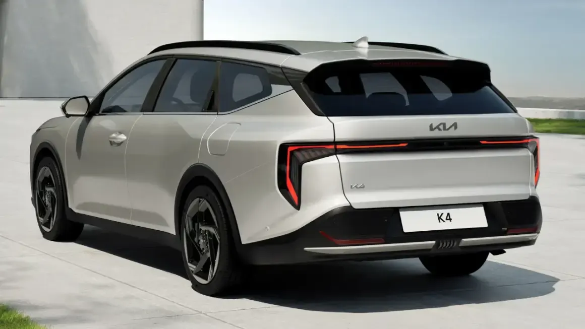 Kia K4 Sportswagon
