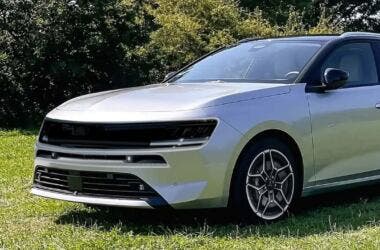 dodge Magnum Wagon render