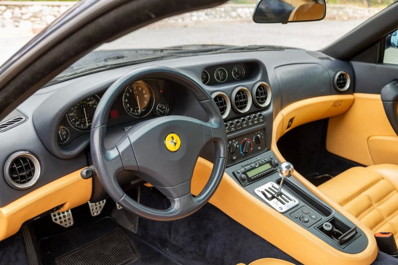 2001-ferrari-550-maranello