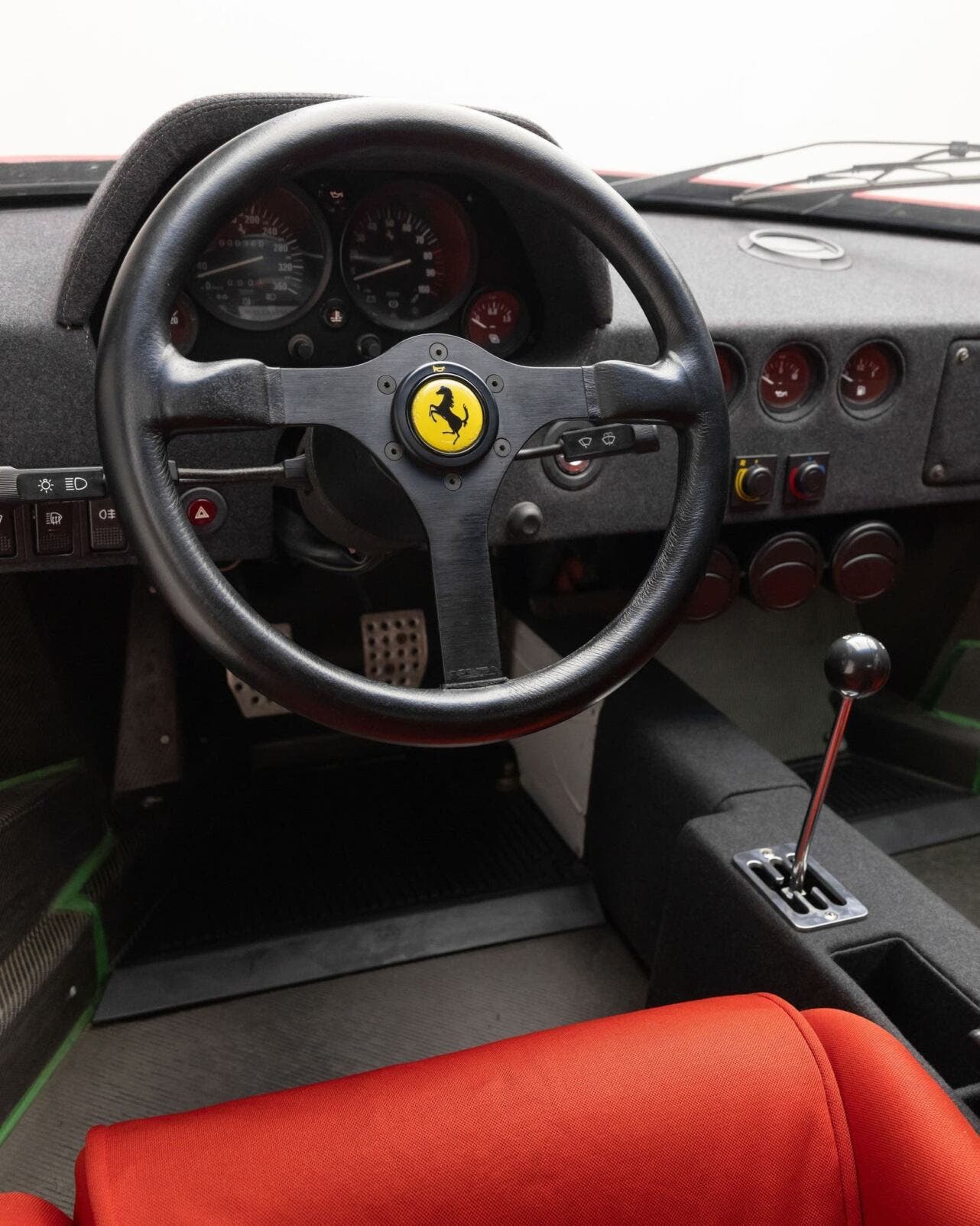 Ferrari F40 interior