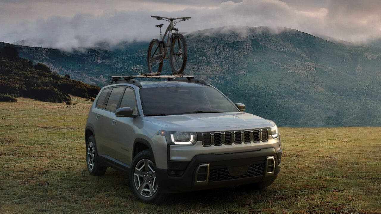 2026 Jeep Cherokee Hybrid