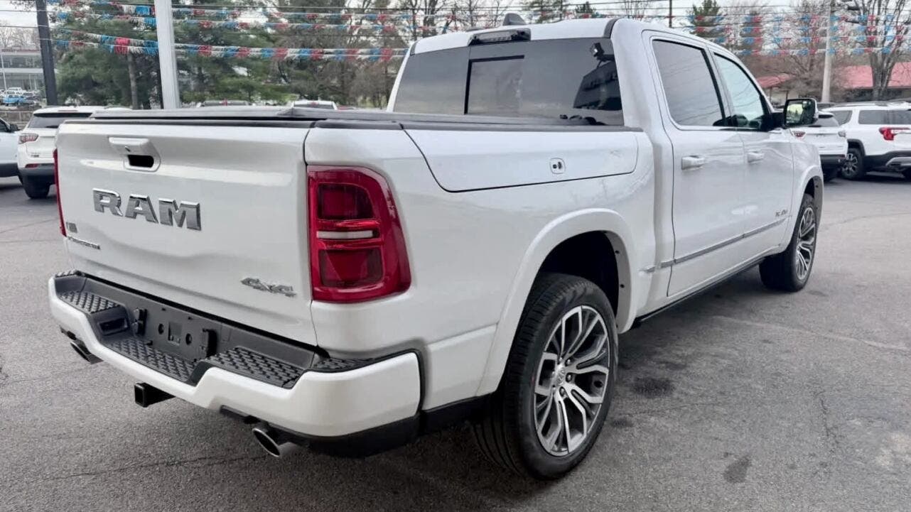 2026 Ram 1500 Tungsten Crew Cab 4×4