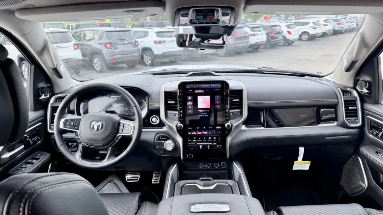 2026 Ram 1500 Tungsten Crew Cab 4×4