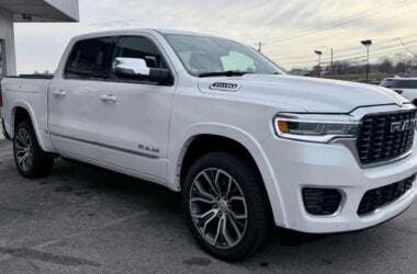 2026 Ram 1500 Tungsten Crew Cab 4×4