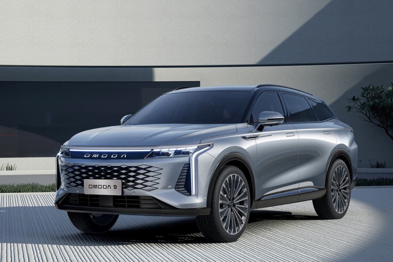Omoda 9 SHS-P
