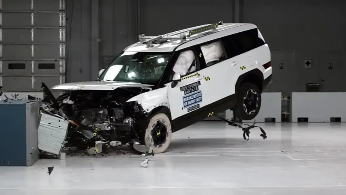 Hyundai test IIHS