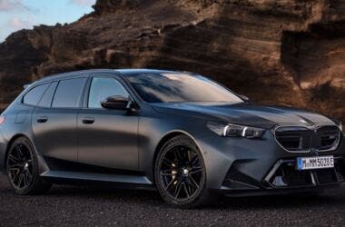 bmw m5 touring 2025