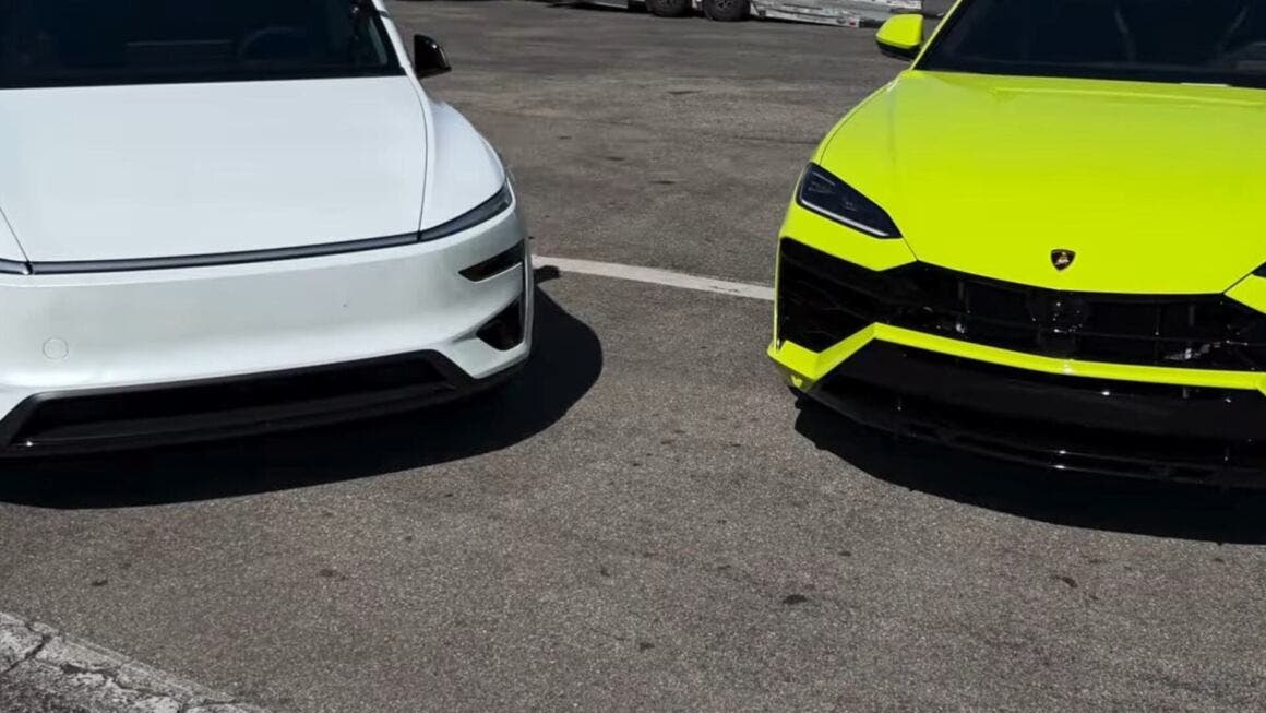 Lamborghini Urus vs. Tesla Model Y