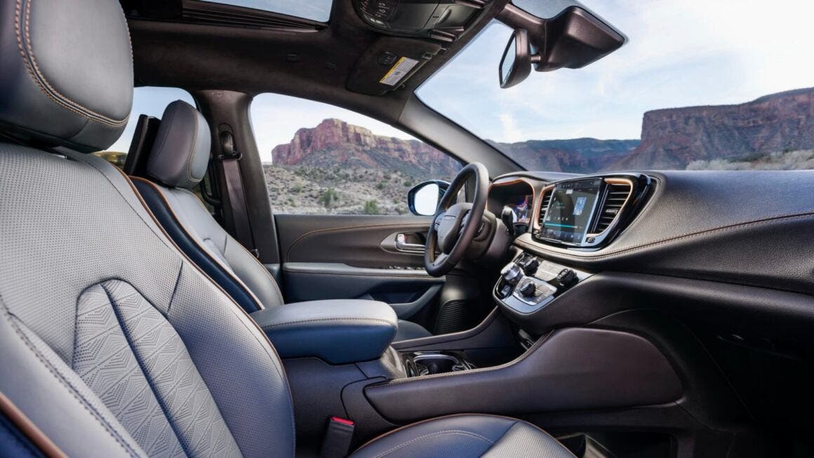 2027 Chrysler Pacifica