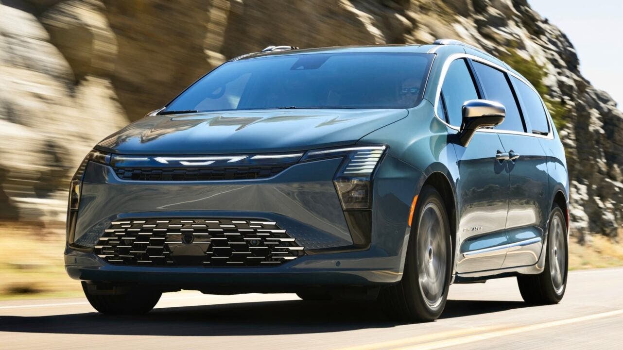 2027 Chrysler Pacifica