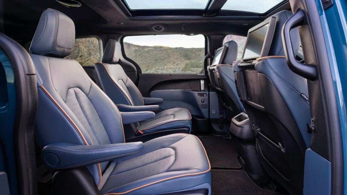 2027 Chrysler Pacifica