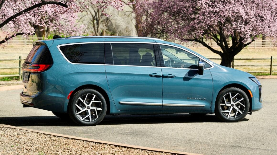 2027 Chrysler Pacifica