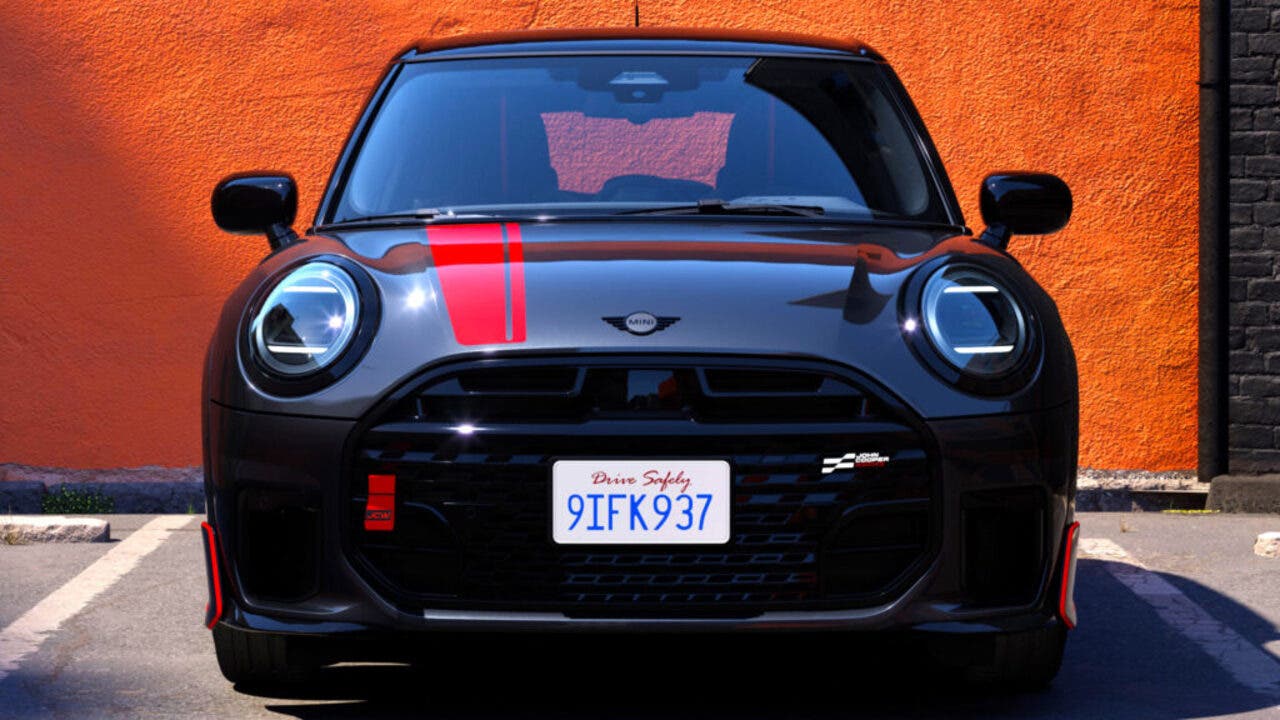 Mini’s new Red Line Edition tries to save the gas engine with stripes ...
