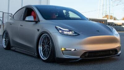 tesla model y T-Sportline