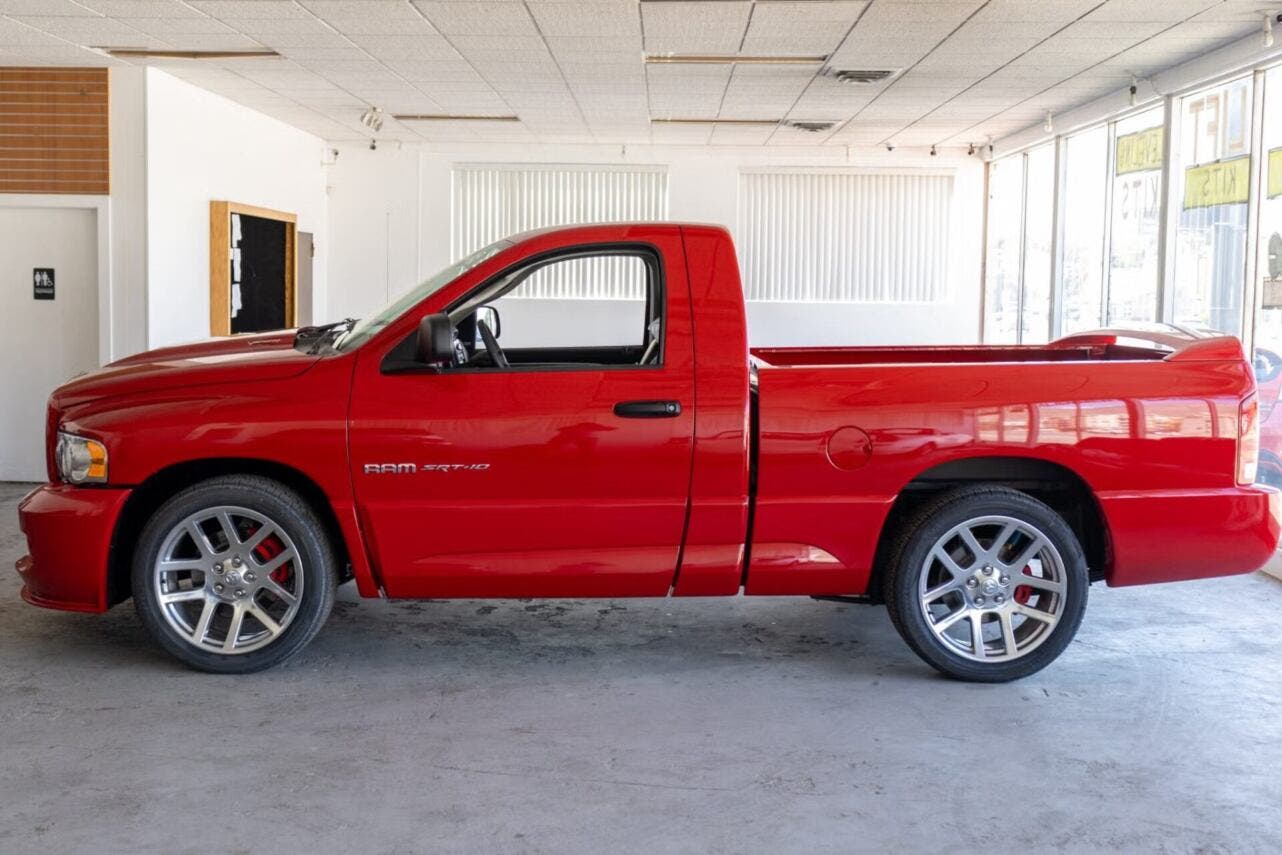 2004 Dodge Ram SRT-10