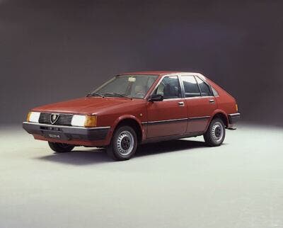Alfa Romeo Arna