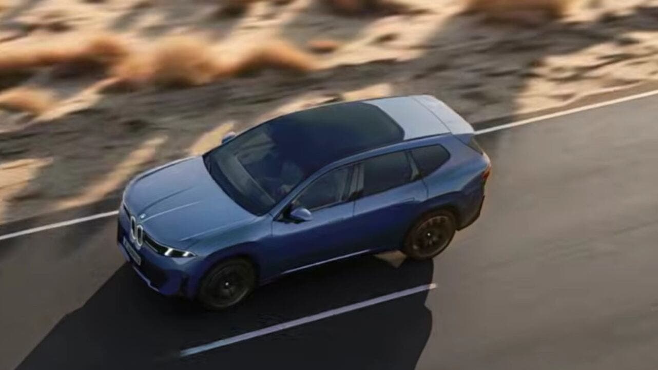  BMW iX3