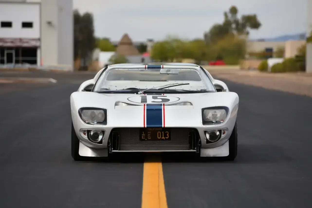 Ford GT40 Roadster
