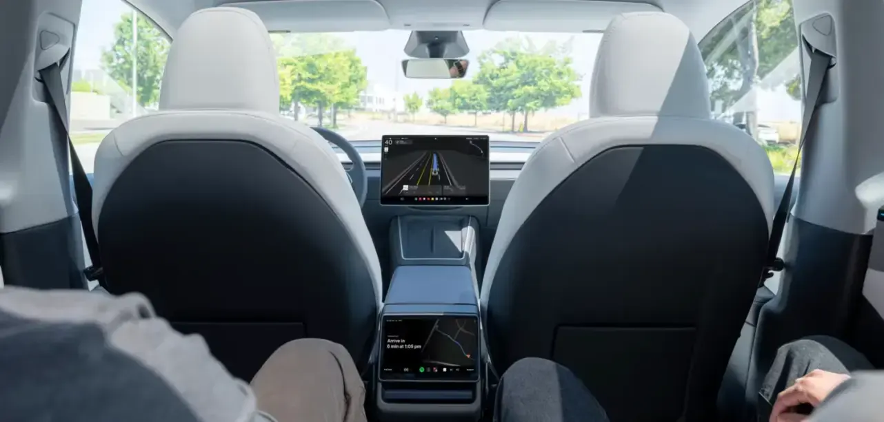 tesla robotaxi