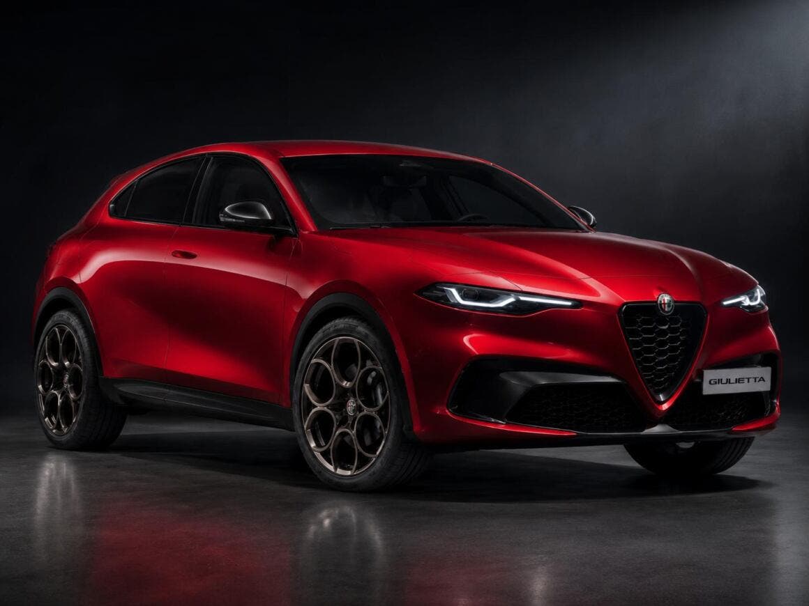 alfa romeo giulietta render