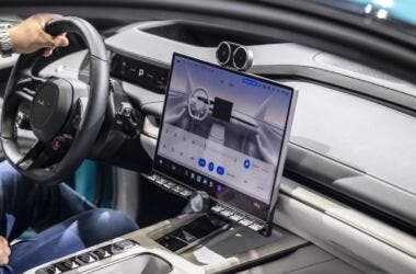 chinese ev software