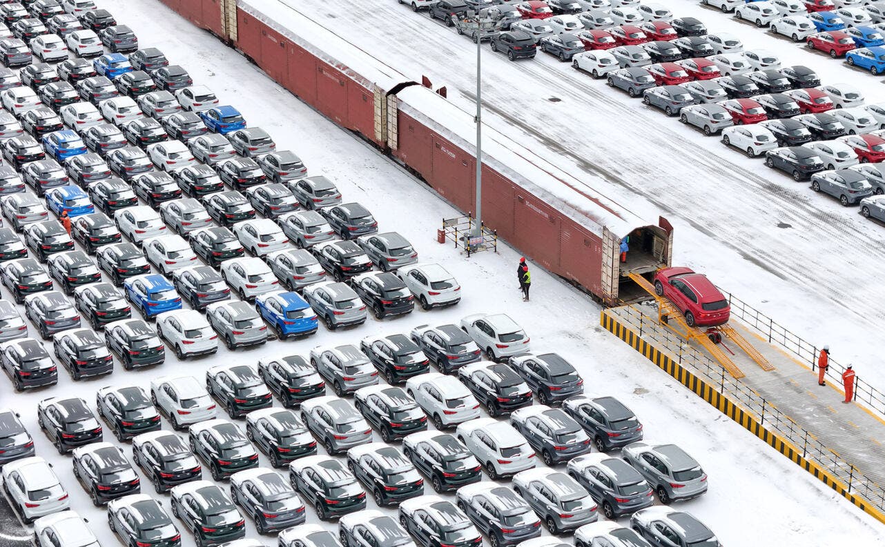 export chinese cars canada