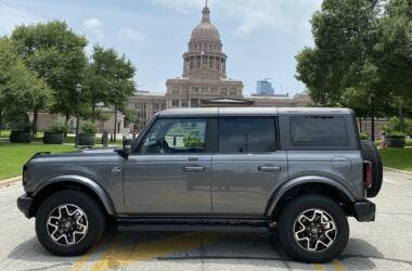 Ford Bronco 2021
