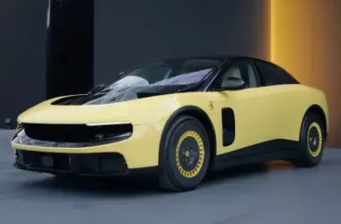 Ferrari Luce