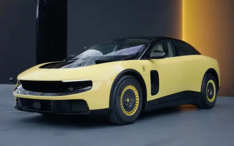 Ferrari Luce