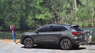 ford escape hybrid 2026