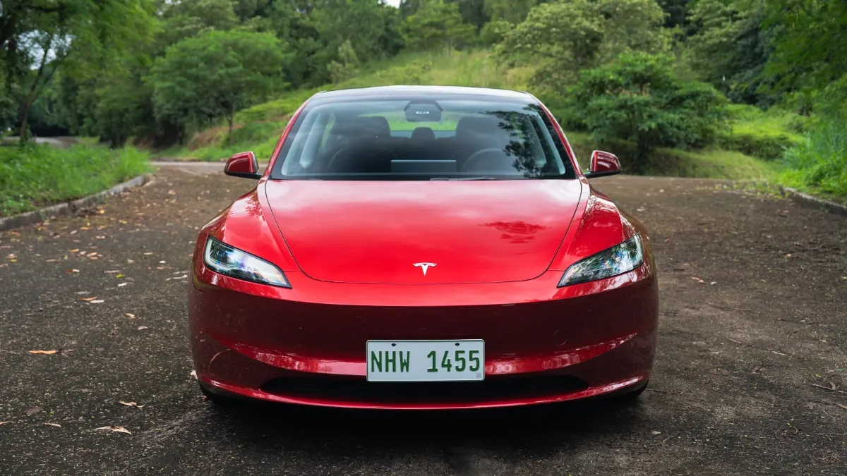 tesla Model 3 Premium RWD