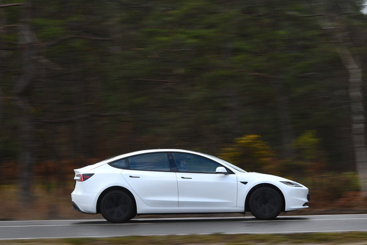 tesla Model 3 Premium RWD