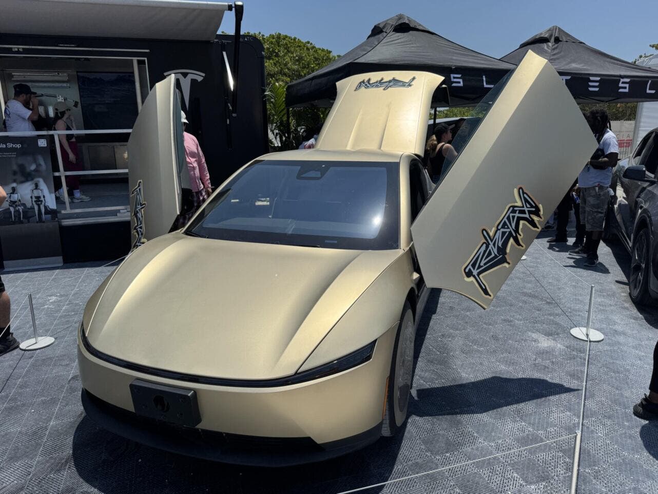 tesla cybercab miami