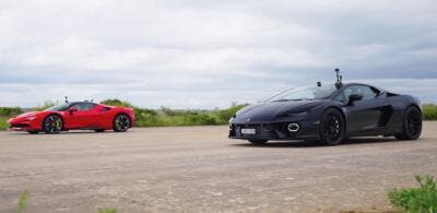 Ferrari vs Lamborghini drag race