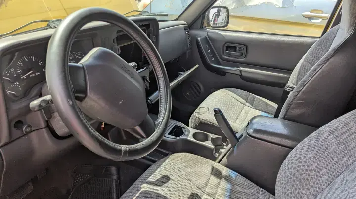 Jeep Cherokee XJ Freedom Edition