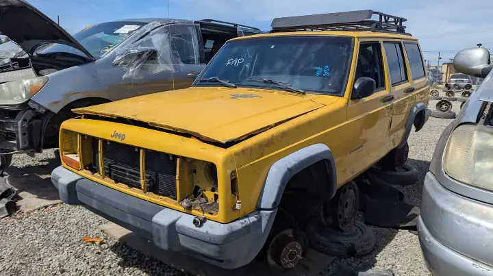 Jeep Cherokee XJ Freedom Edition