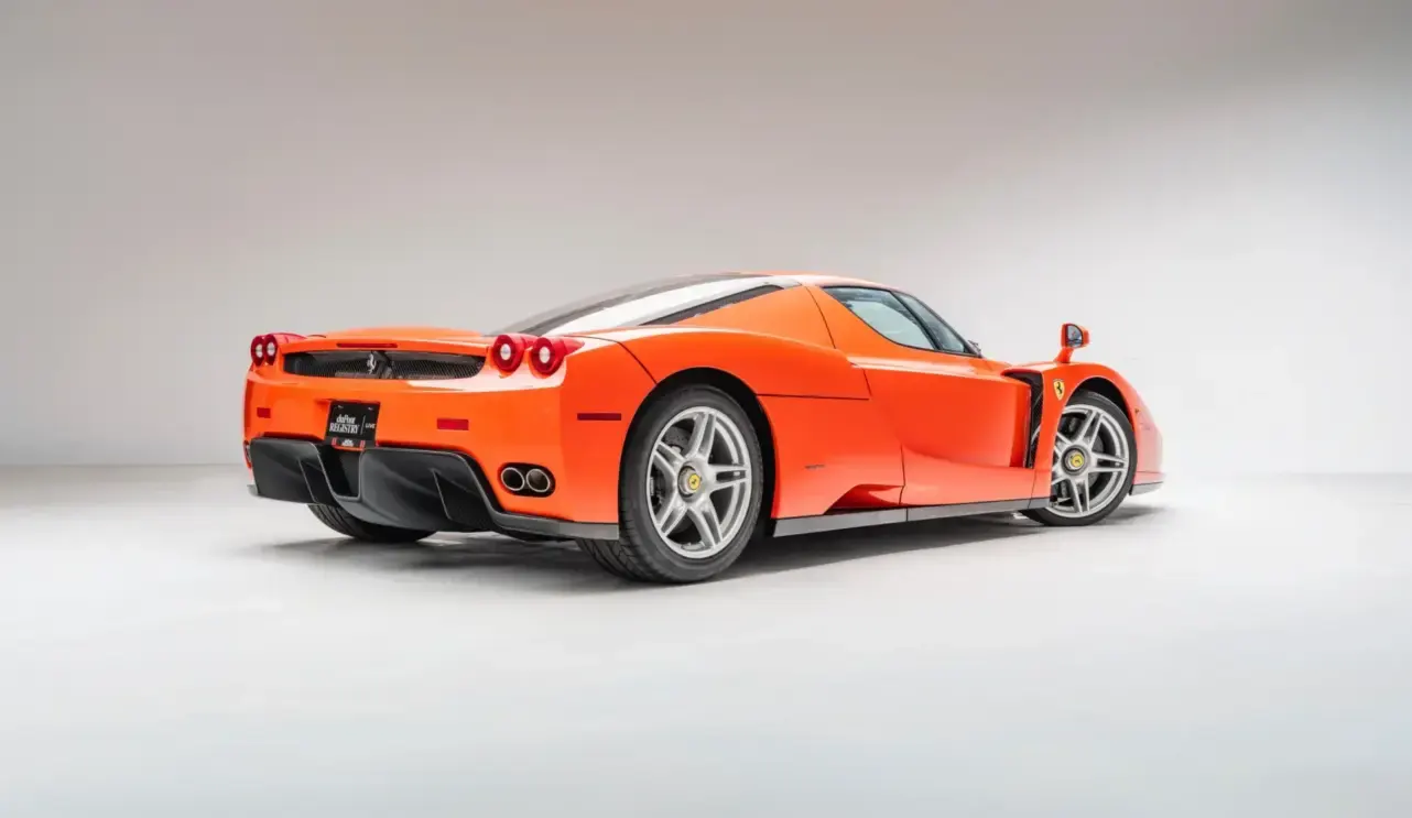 Rosso Dino Ferrari Enzo