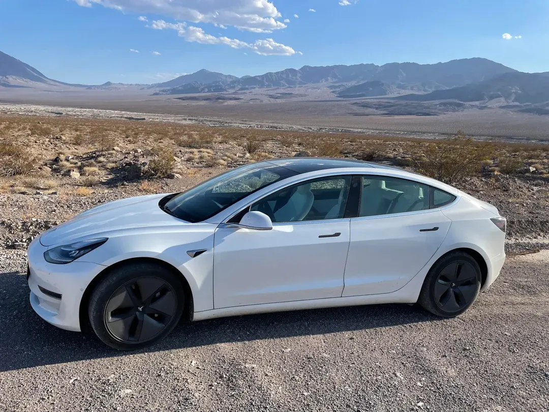 Tesla Model 3 Long Range