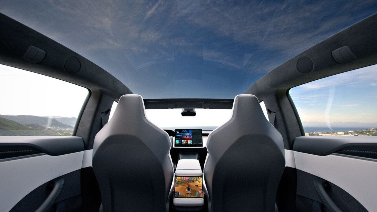 Tesla panoramic glass roof