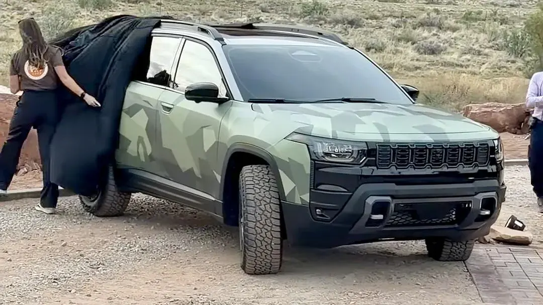 jeep cherokee trailhawk prototype