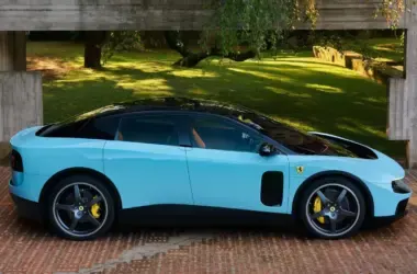 ferrari luce
