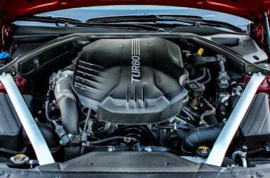 hyundai V6 3.3T engine