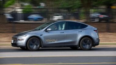 tesla robotaxi