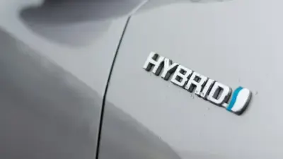 toyota hybrid badge