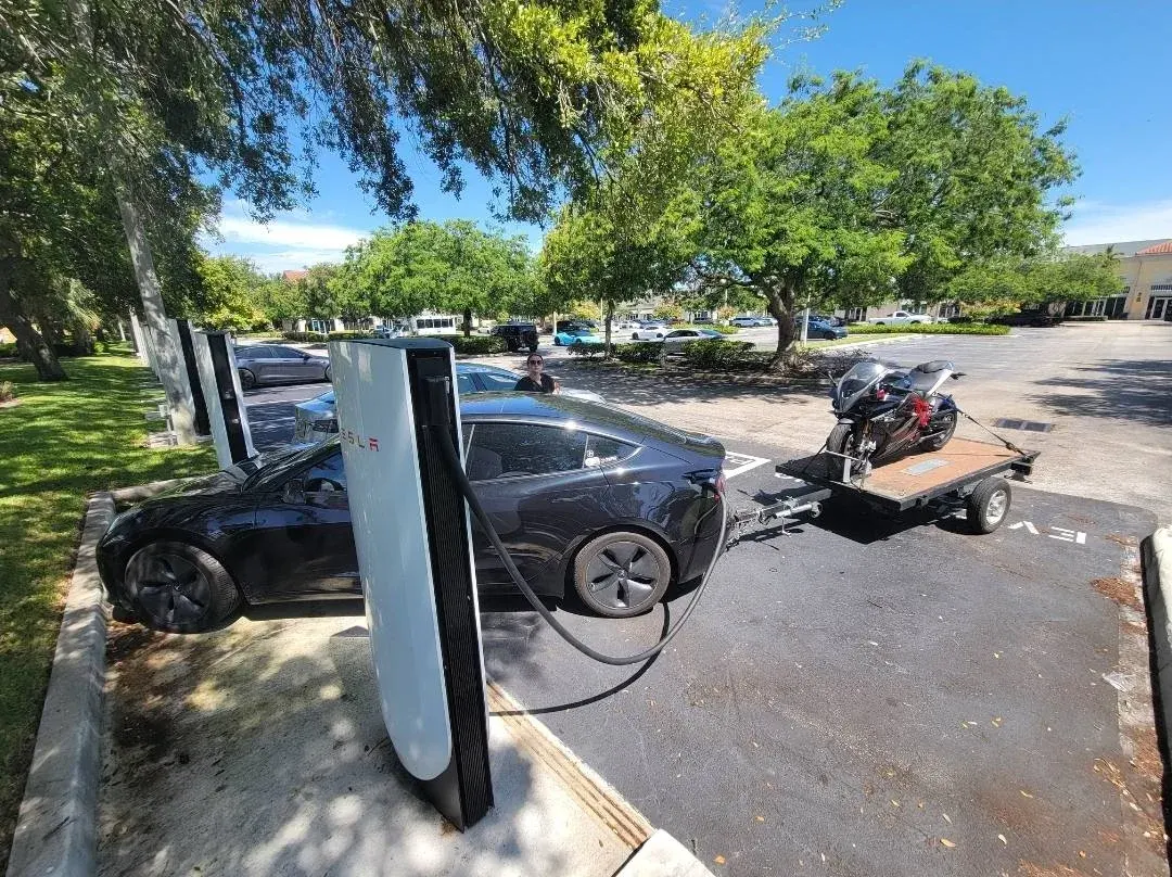 tesla model 3, Austin Ammarell