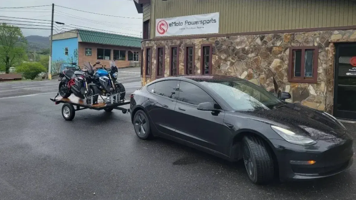 tesla model 3, Austin Ammarell