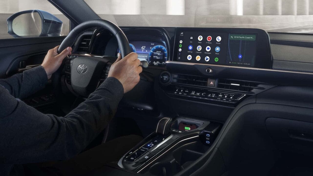 2027 toyota Crown