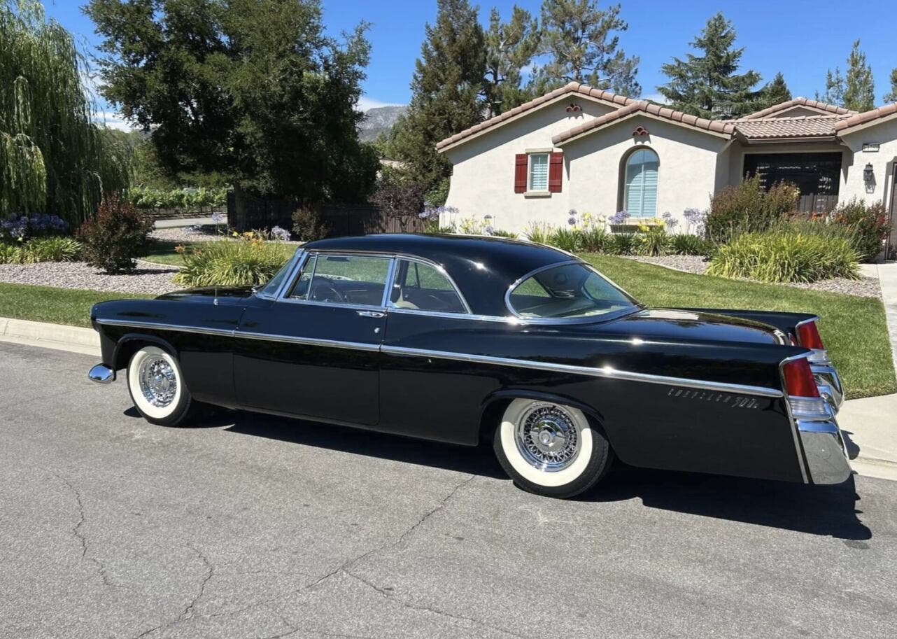 Chrysler 300B